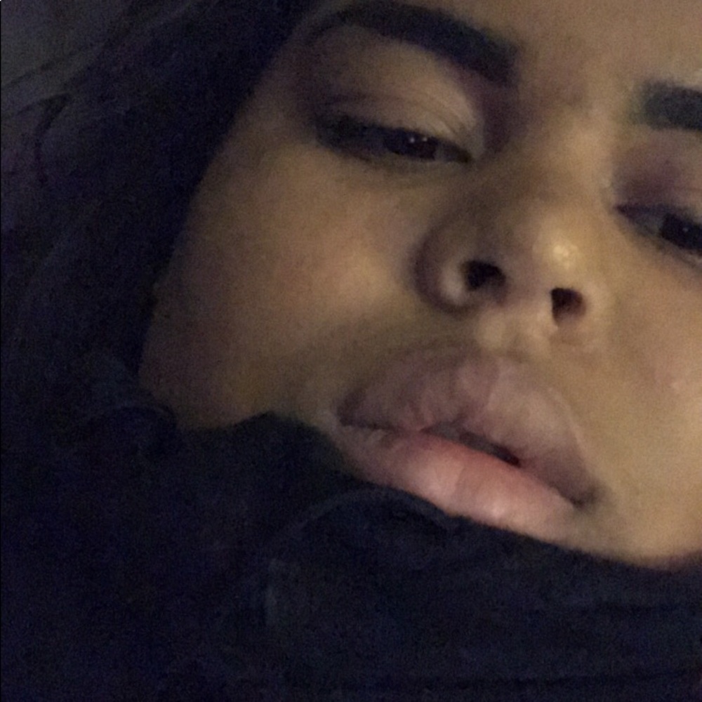 Meet your Posher, Mikayla